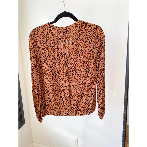 GAP Women's Brown/Black Leopard Print Long Sleeve V-Neck Popover Blouse sz S - Picture 2 of 6